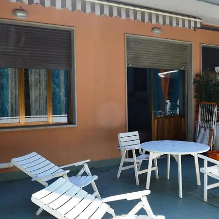Apartment Il Pino Monolocale In Con Piscina *